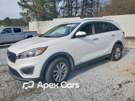 Kia Sorento 2016 - Image 1 of 13
