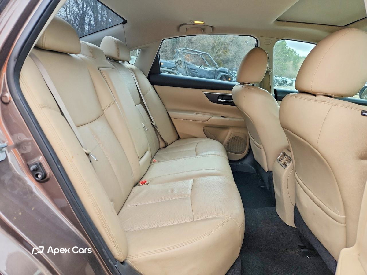 Nissan Altima 2016