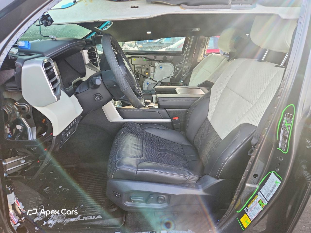 Toyota Sequoia 2025