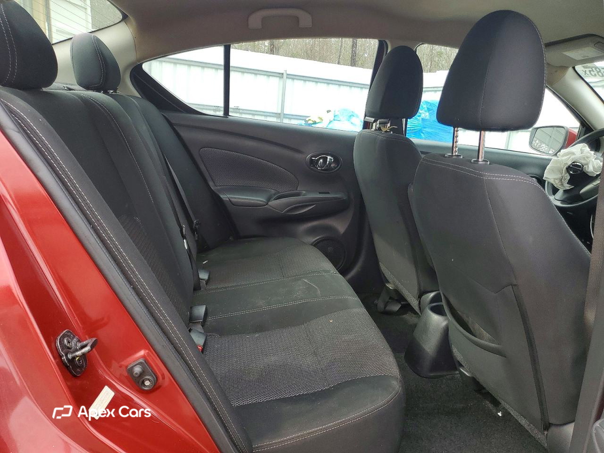 Nissan Versa 2019