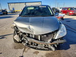 Nissan Versa 2012