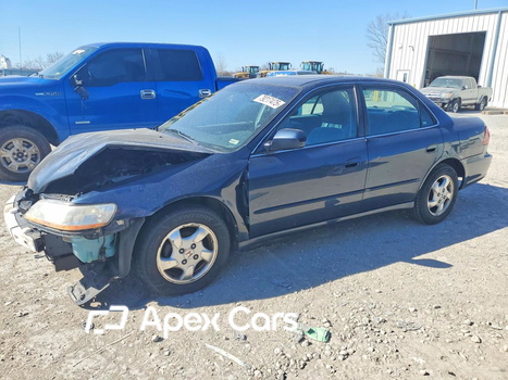 Honda Accord 2000 - Image 1 of 13