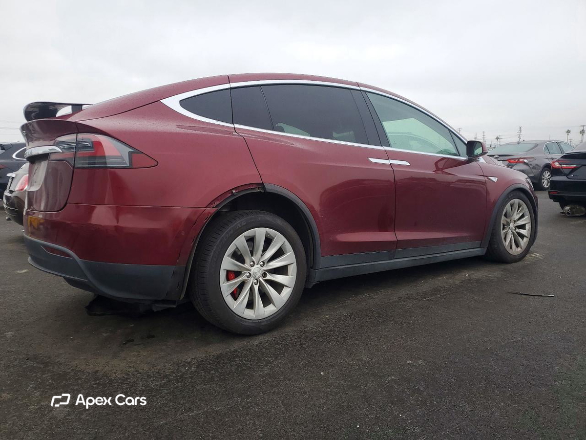 Tesla Model X 2016