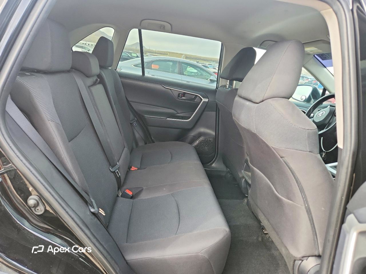 Toyota RAV 4 2021