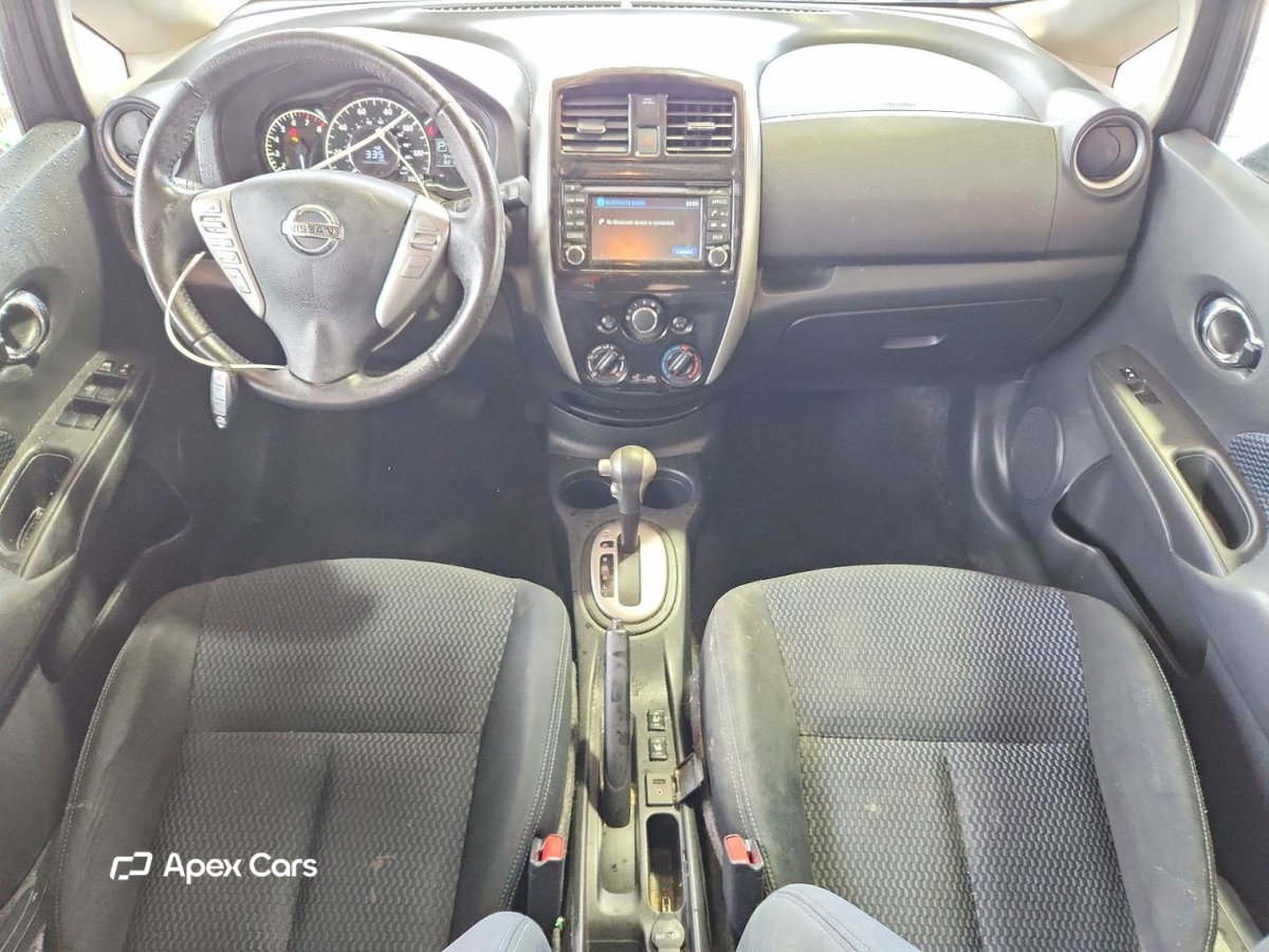 Nissan Versa 2016