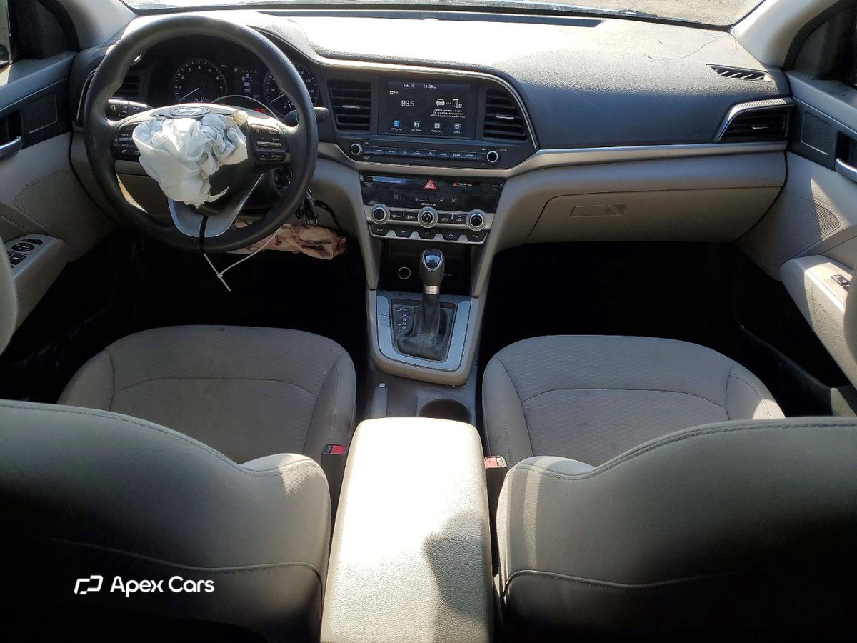 Hyundai Elantra 2020