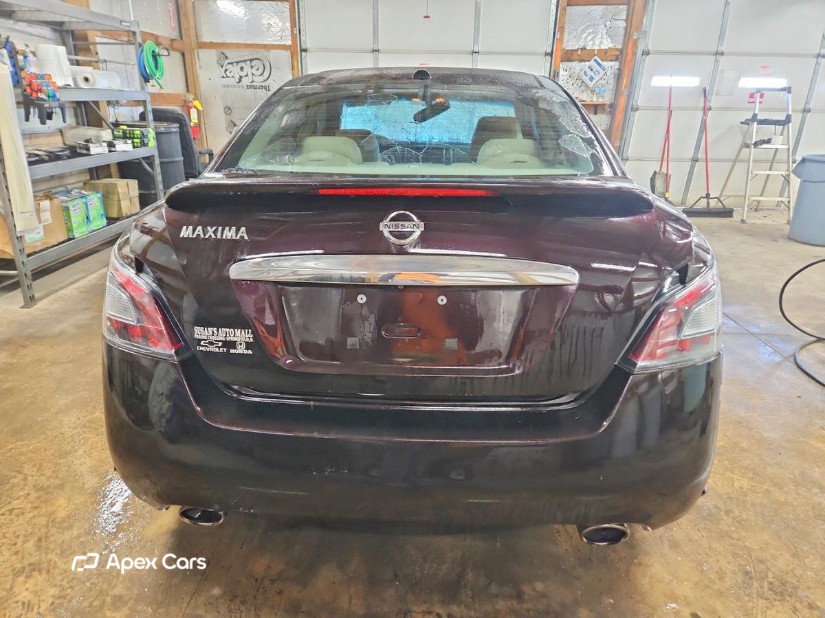 Nissan Maxima 2013