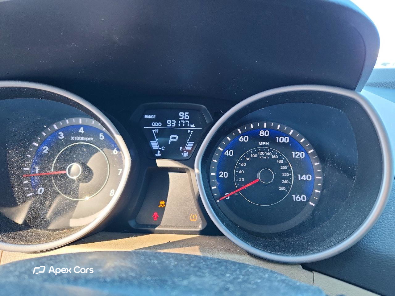 Hyundai Elantra 2012