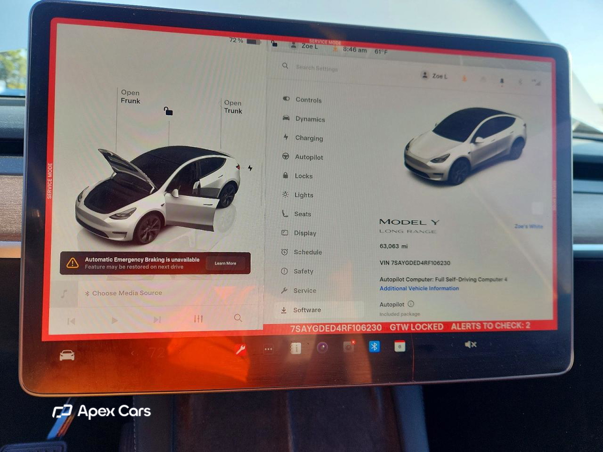 Tesla Model Y 2024