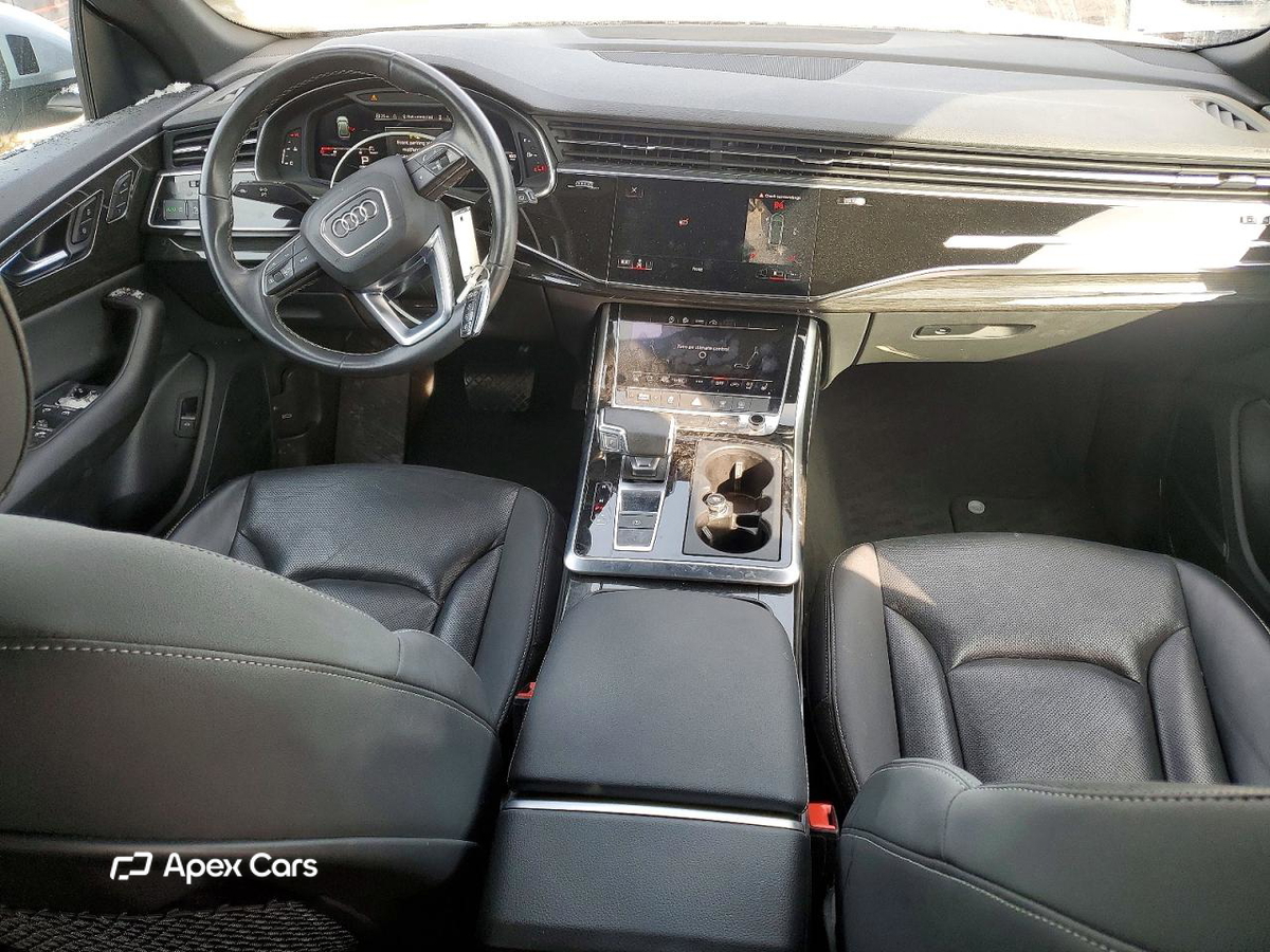 Audi Q8 2021