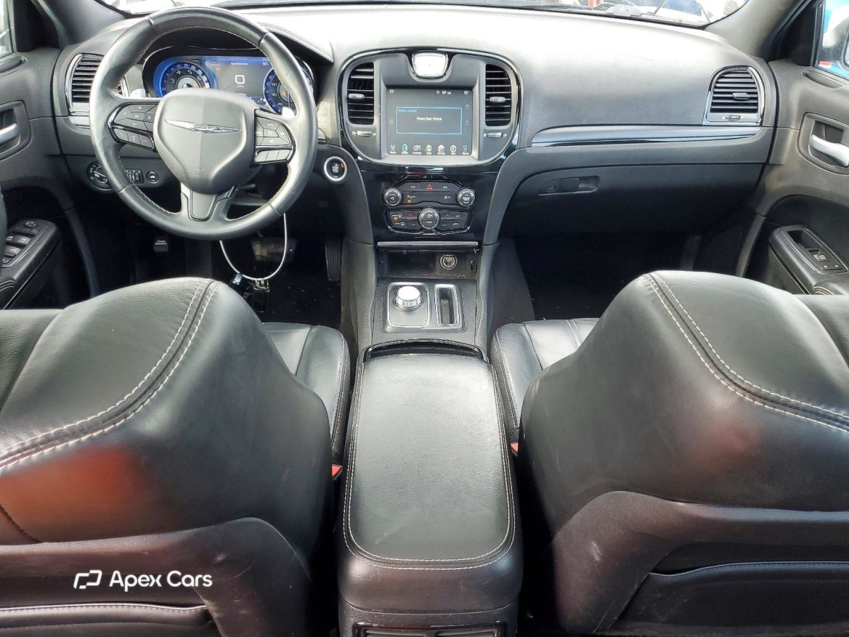 Chrysler 300 2016