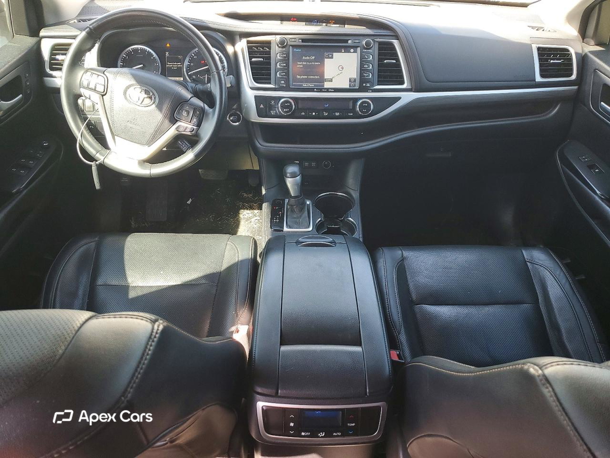 Toyota Highlander 2017