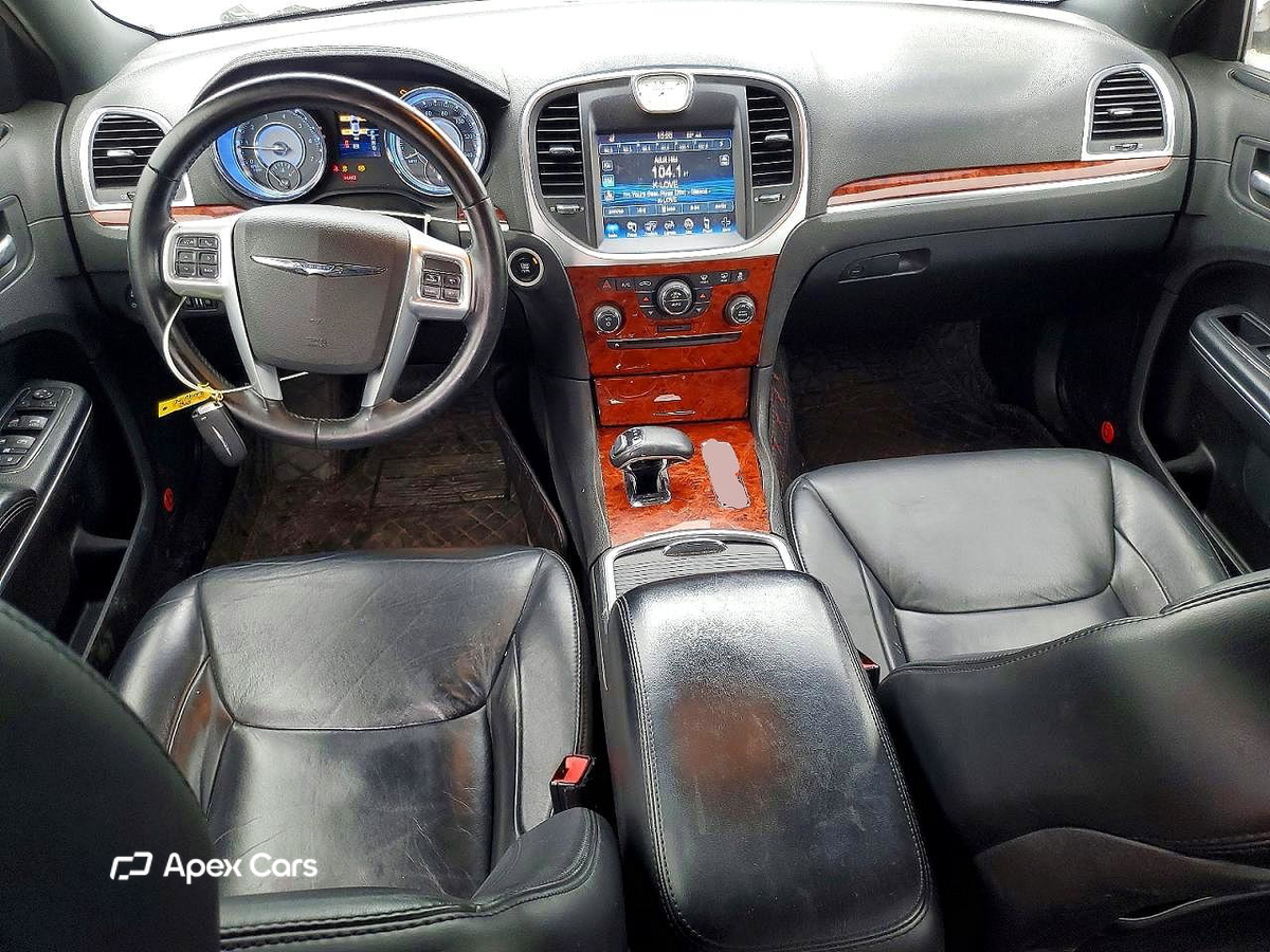 Chrysler 300 2014