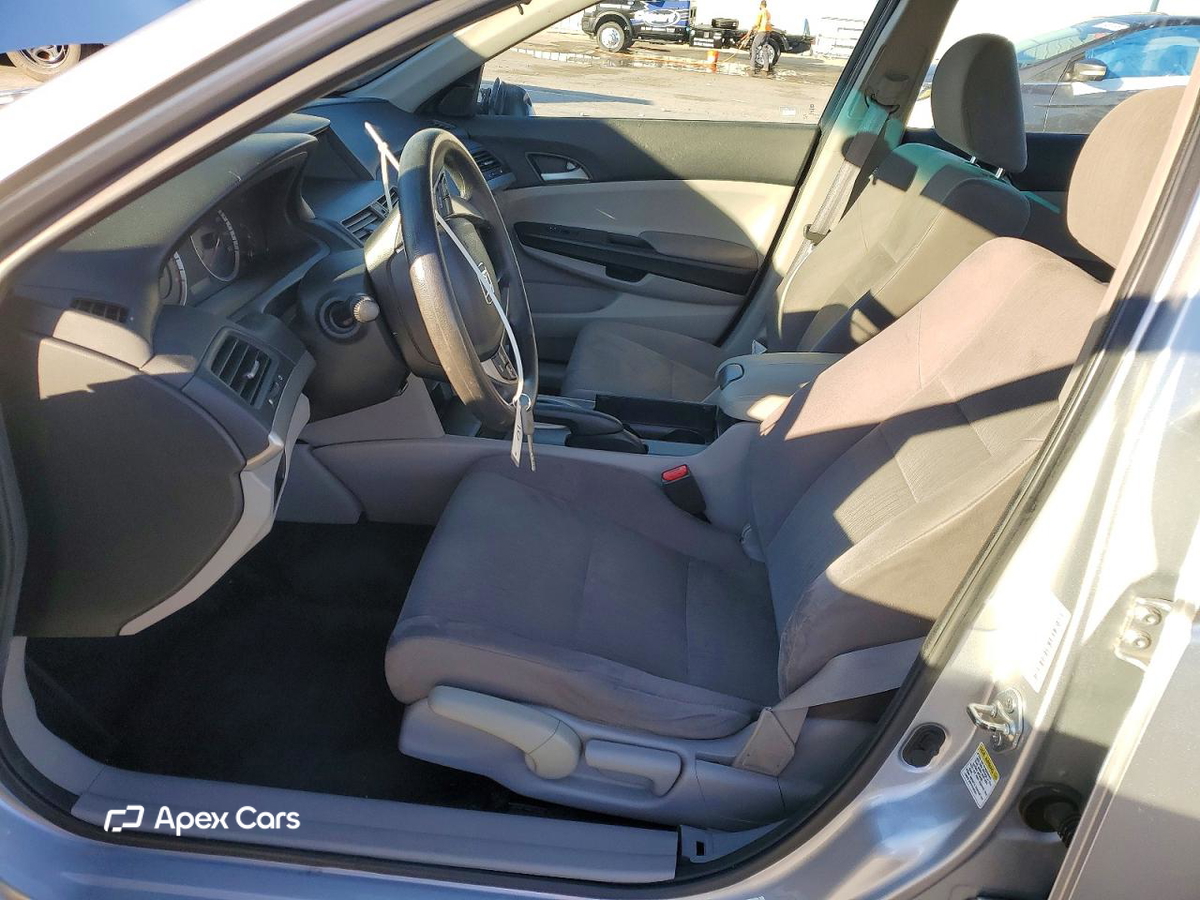 Honda Accord 2011
