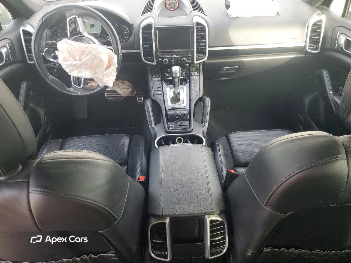Porsche Cayenne 2016