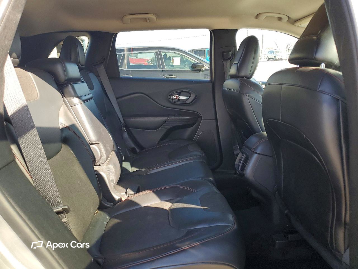 Jeep Cherokee 2015