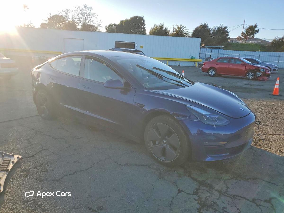 Tesla Model 3 2023