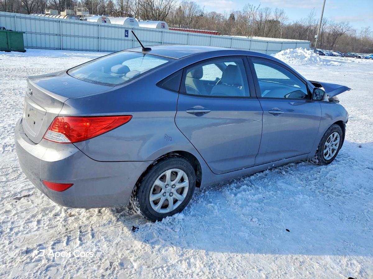 Hyundai Accent 2013