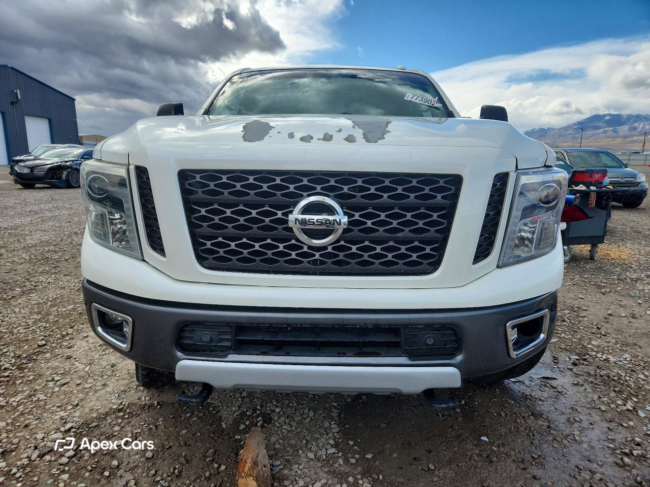 Titan 2016