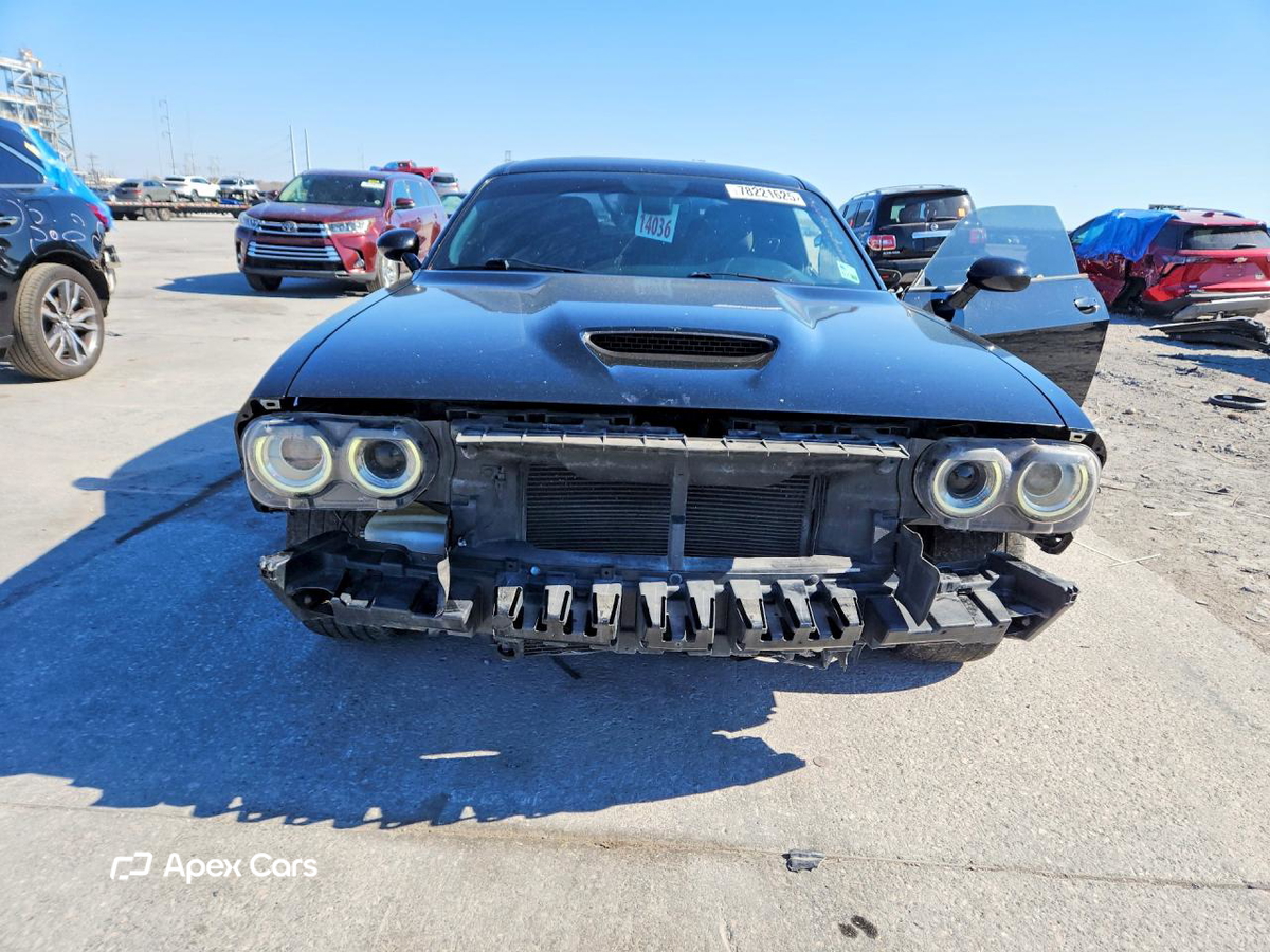 Dodge Challenger 2019