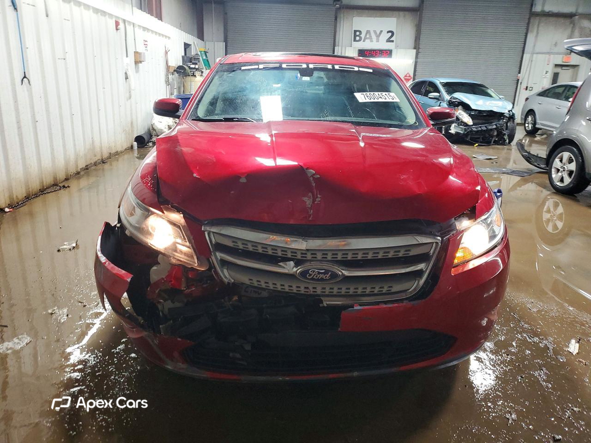 Ford Taurus 2011