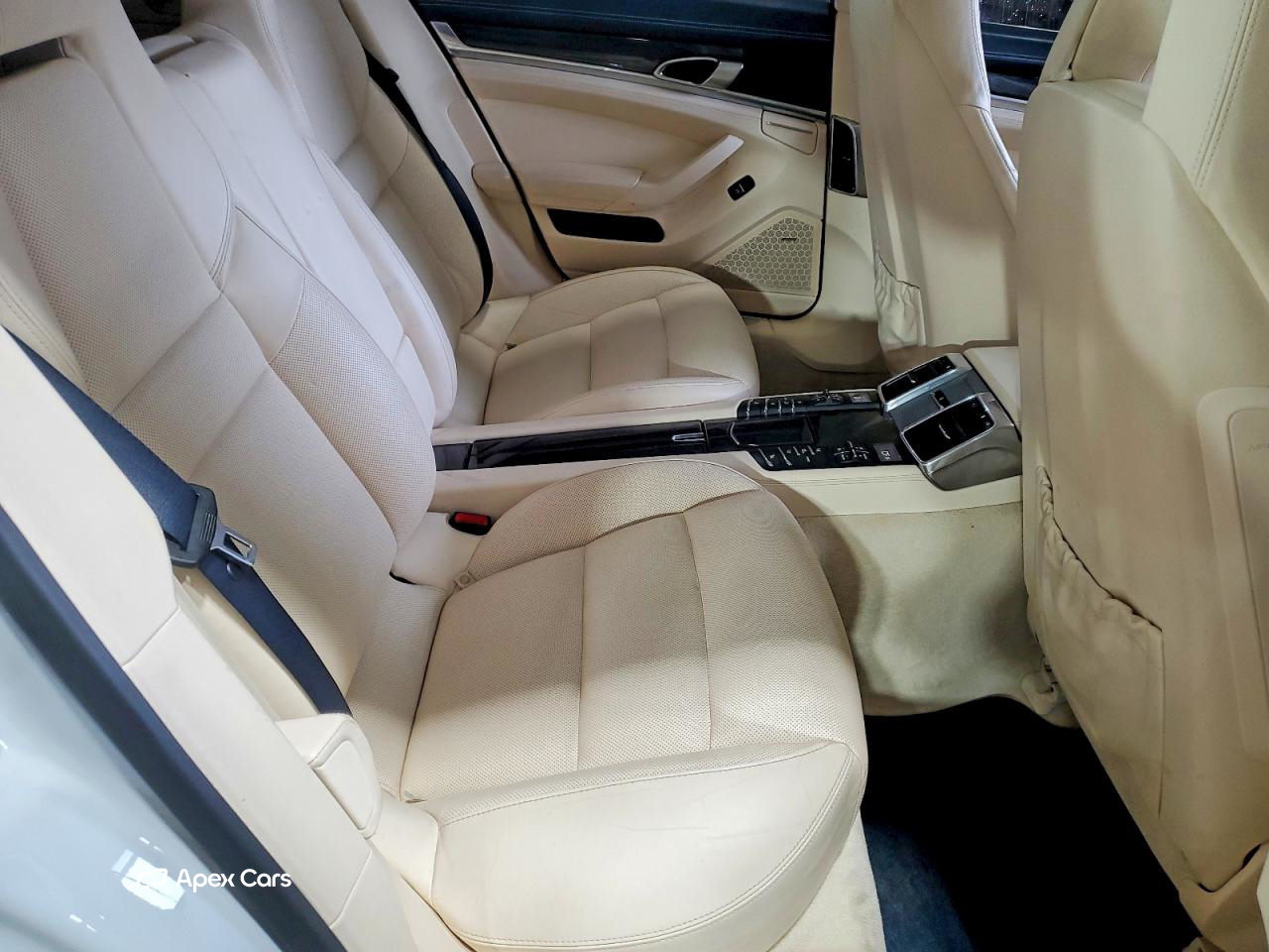 Porsche Panamera 2013