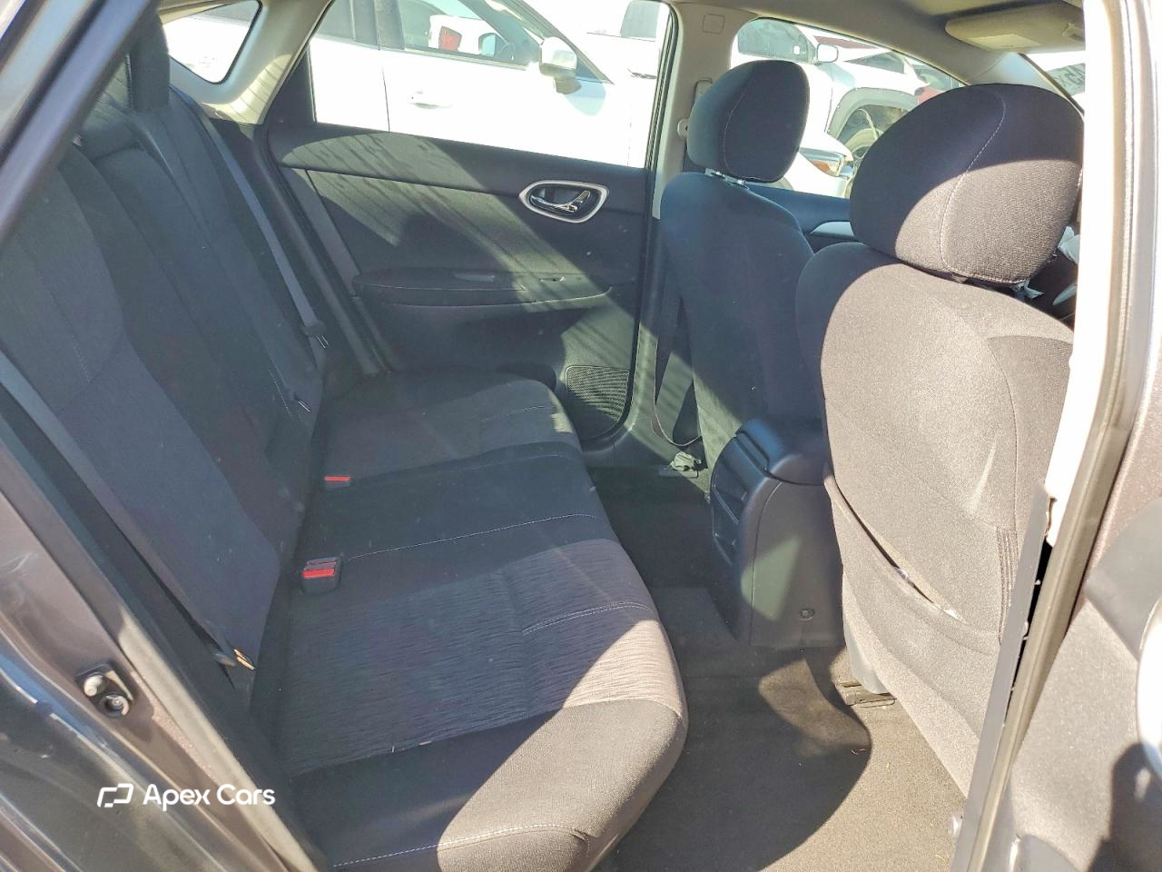 Nissan Sentra 2015