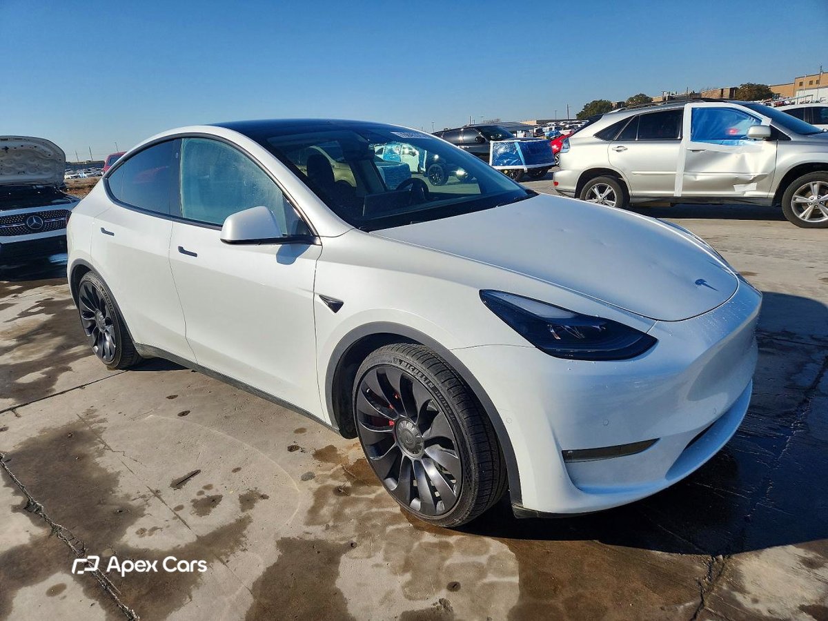 Tesla Model Y 2022