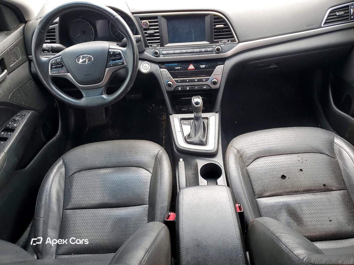 Hyundai Elantra 2017