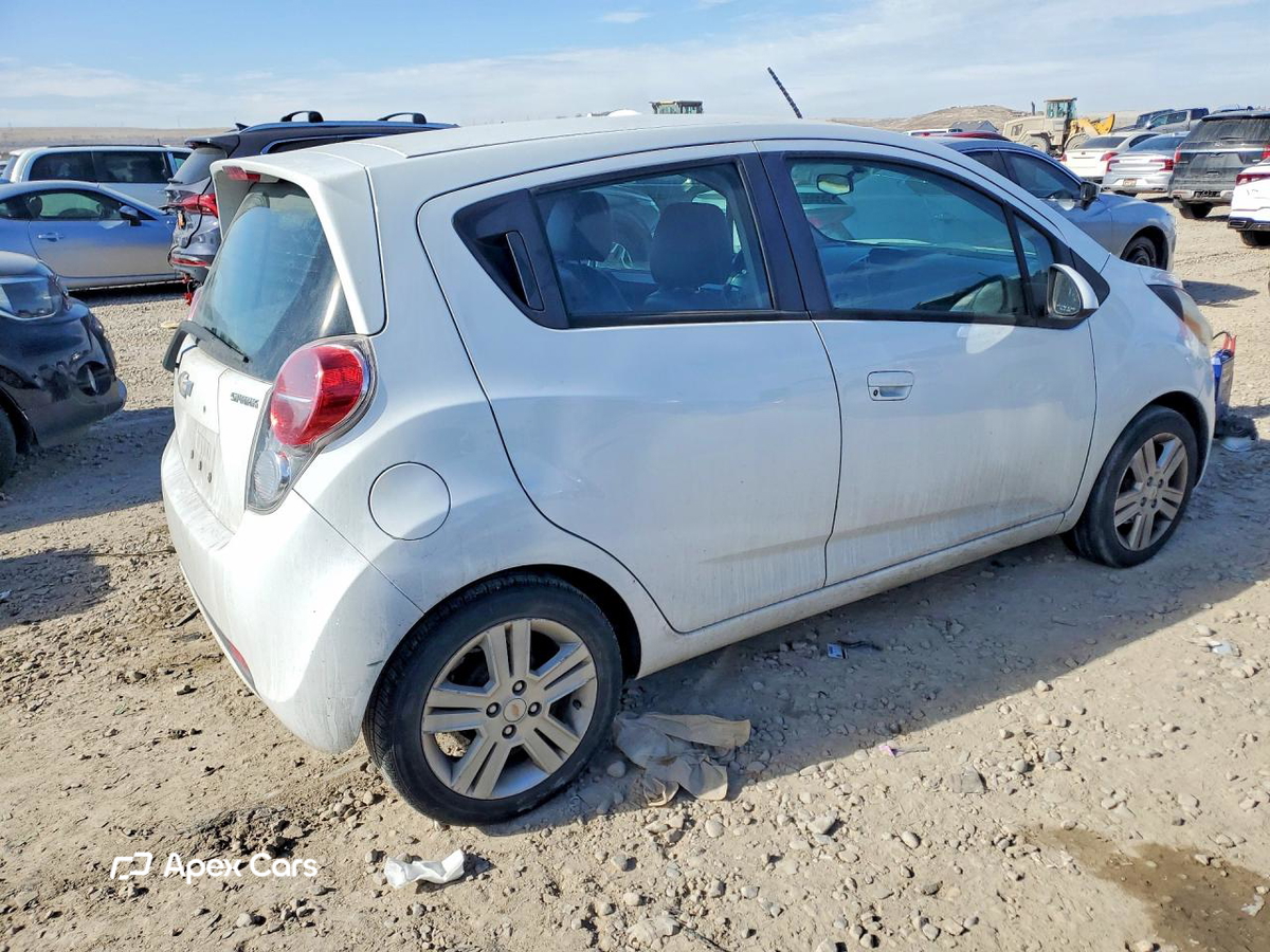 Chevrolet Spark 2015