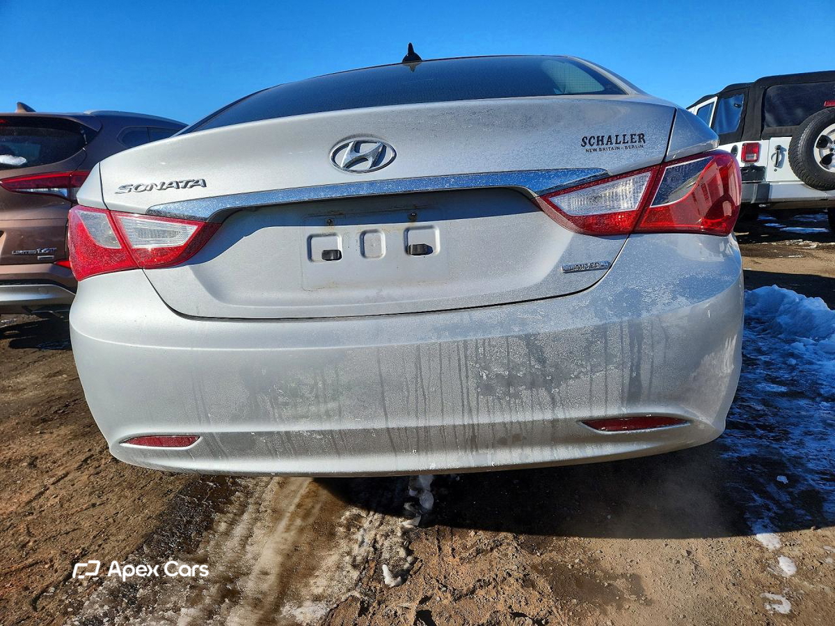 Hyundai Sonata 2012
