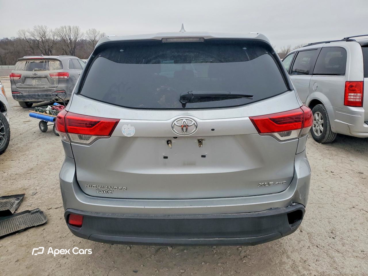 Toyota Highlander 2019
