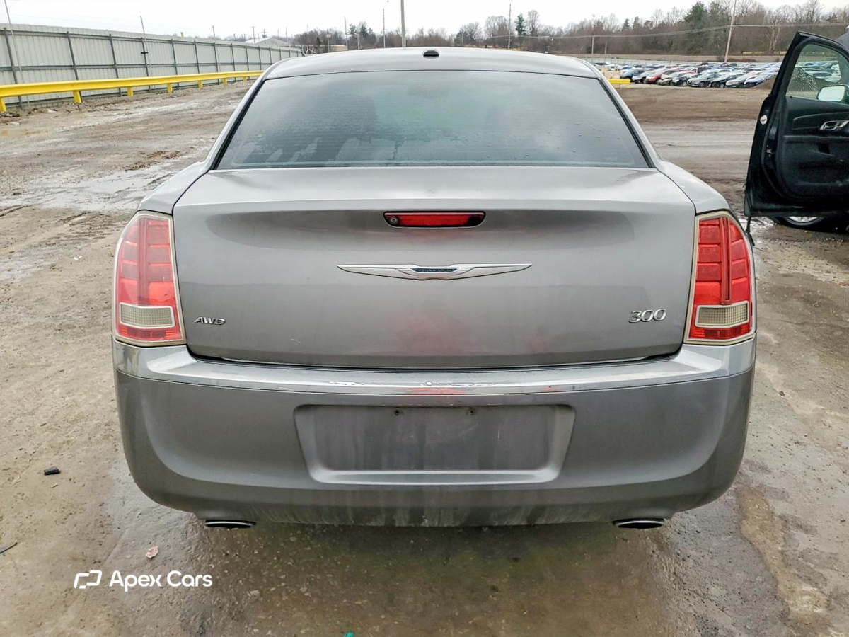 Chrysler 300 2012