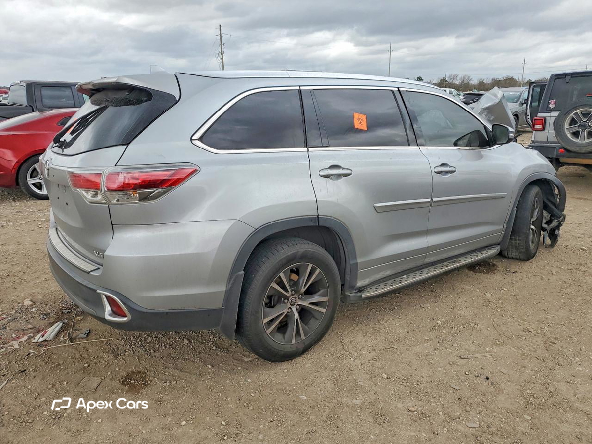 Toyota Highlander 2016