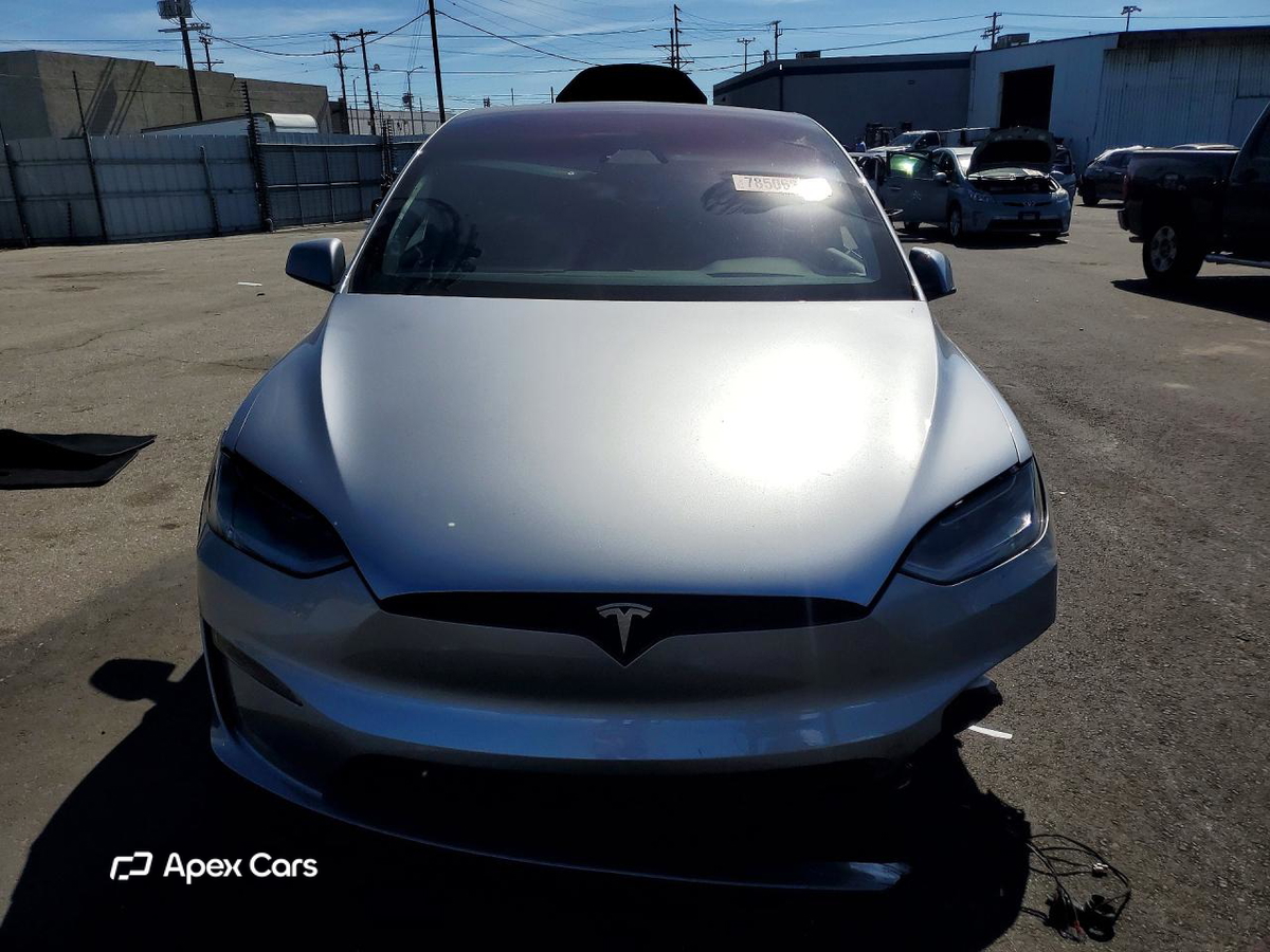Tesla Model X 2025
