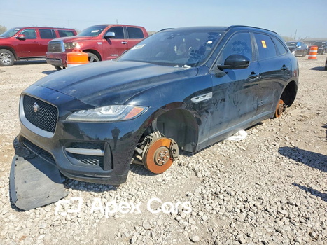 Jaguar F-Pace 2017 - Image 1 of 12