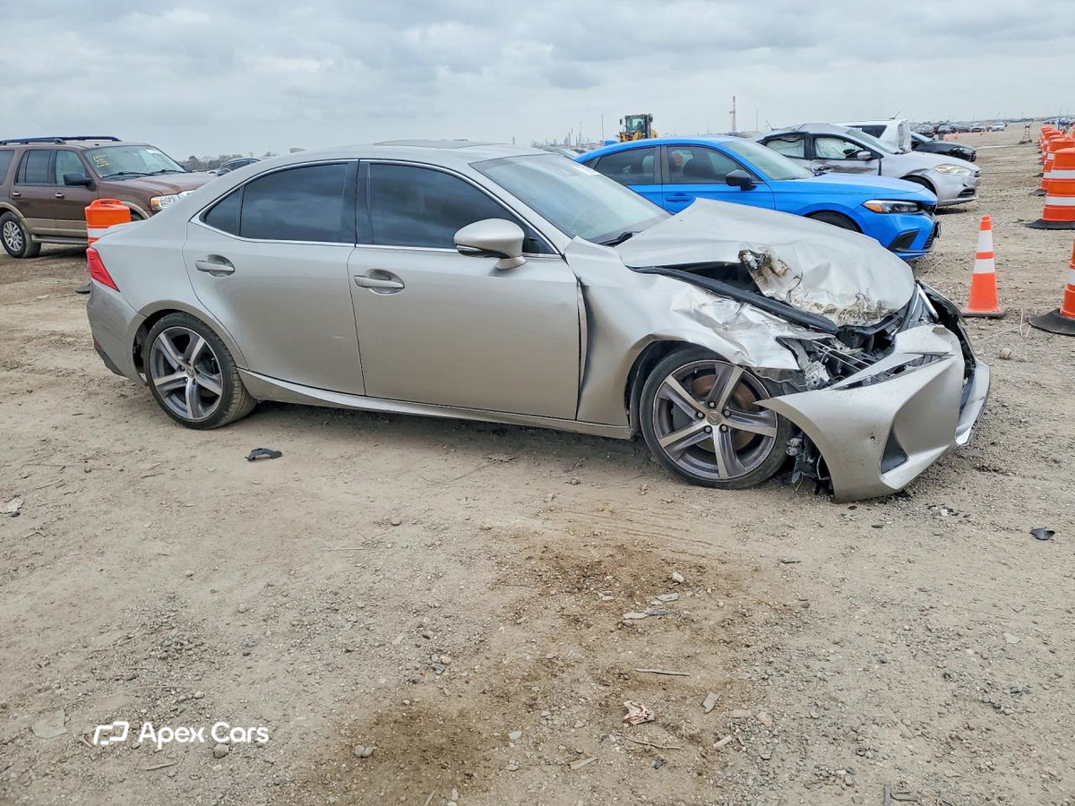 Lexus IS 2017