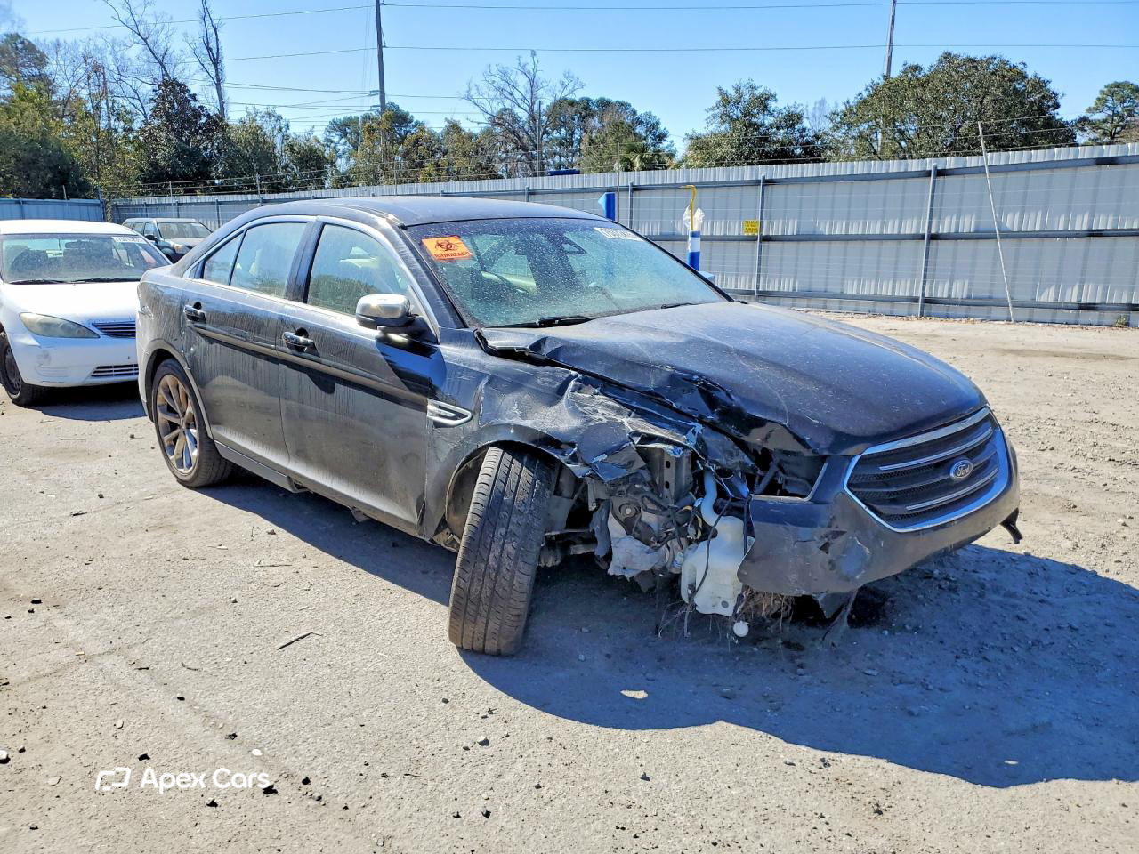 Ford Taurus 2017