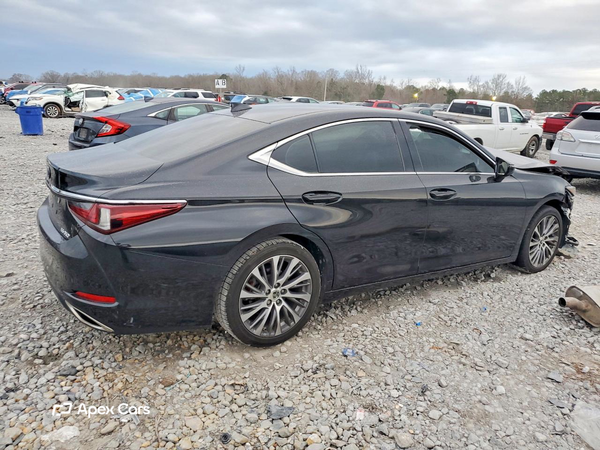 Lexus ES 2021