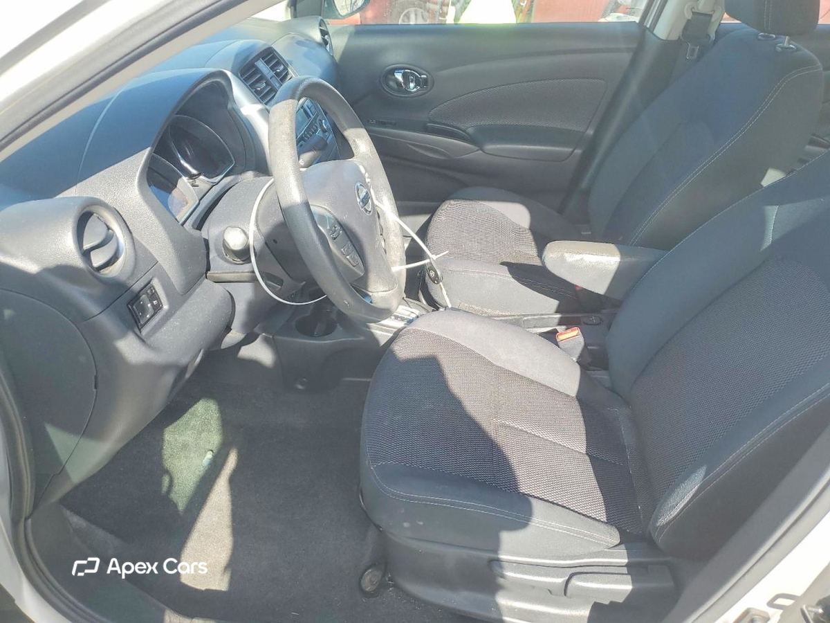 Nissan Versa 2017