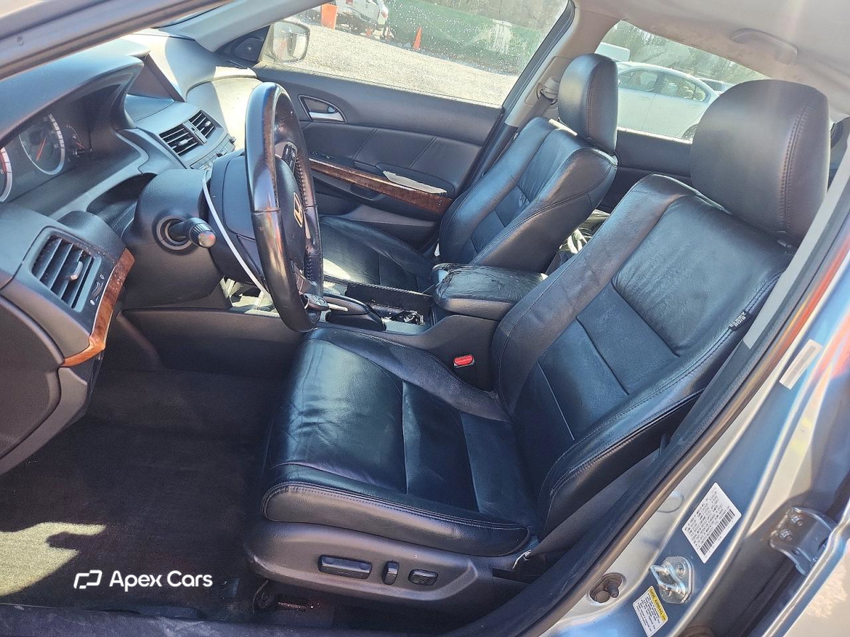 Honda Accord 2011