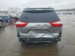 Toyota Sienna 2016