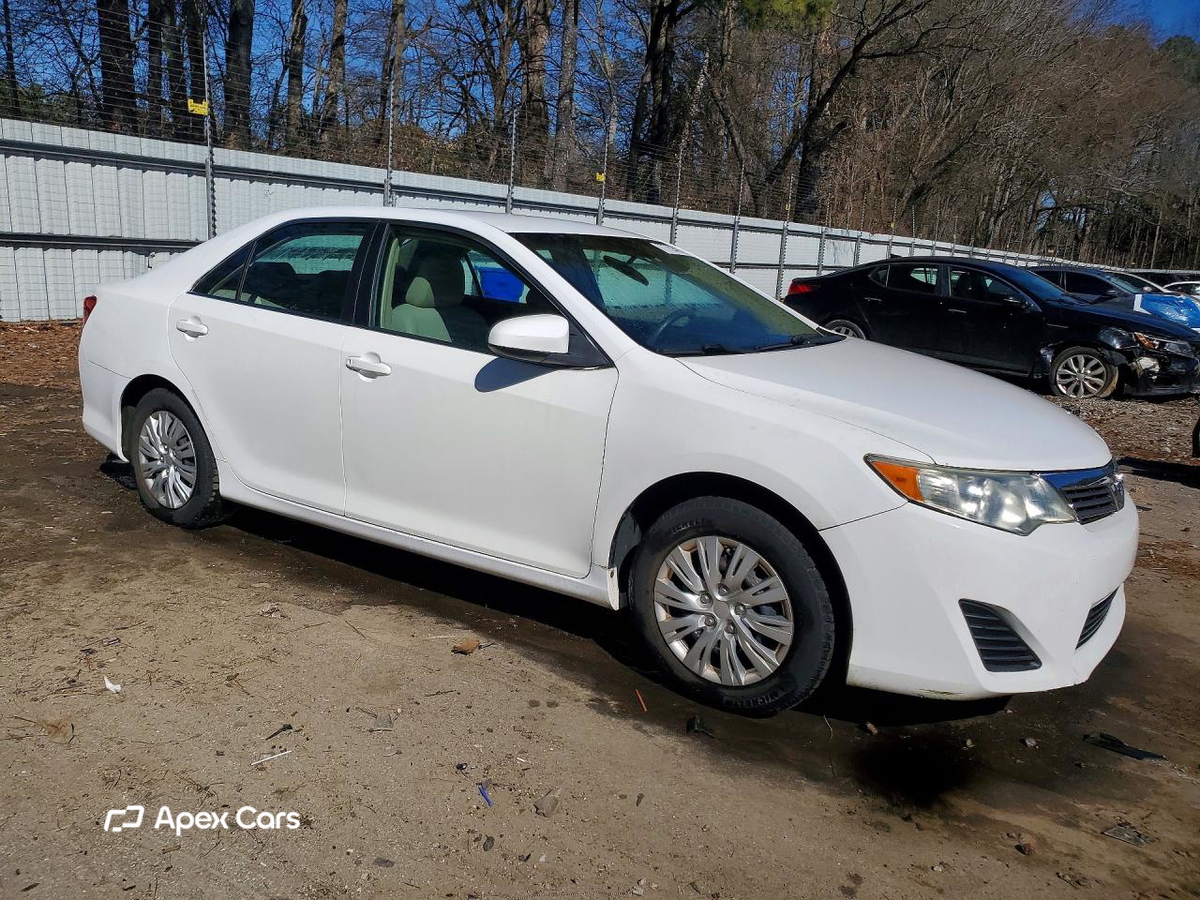 Toyota Camry 2012