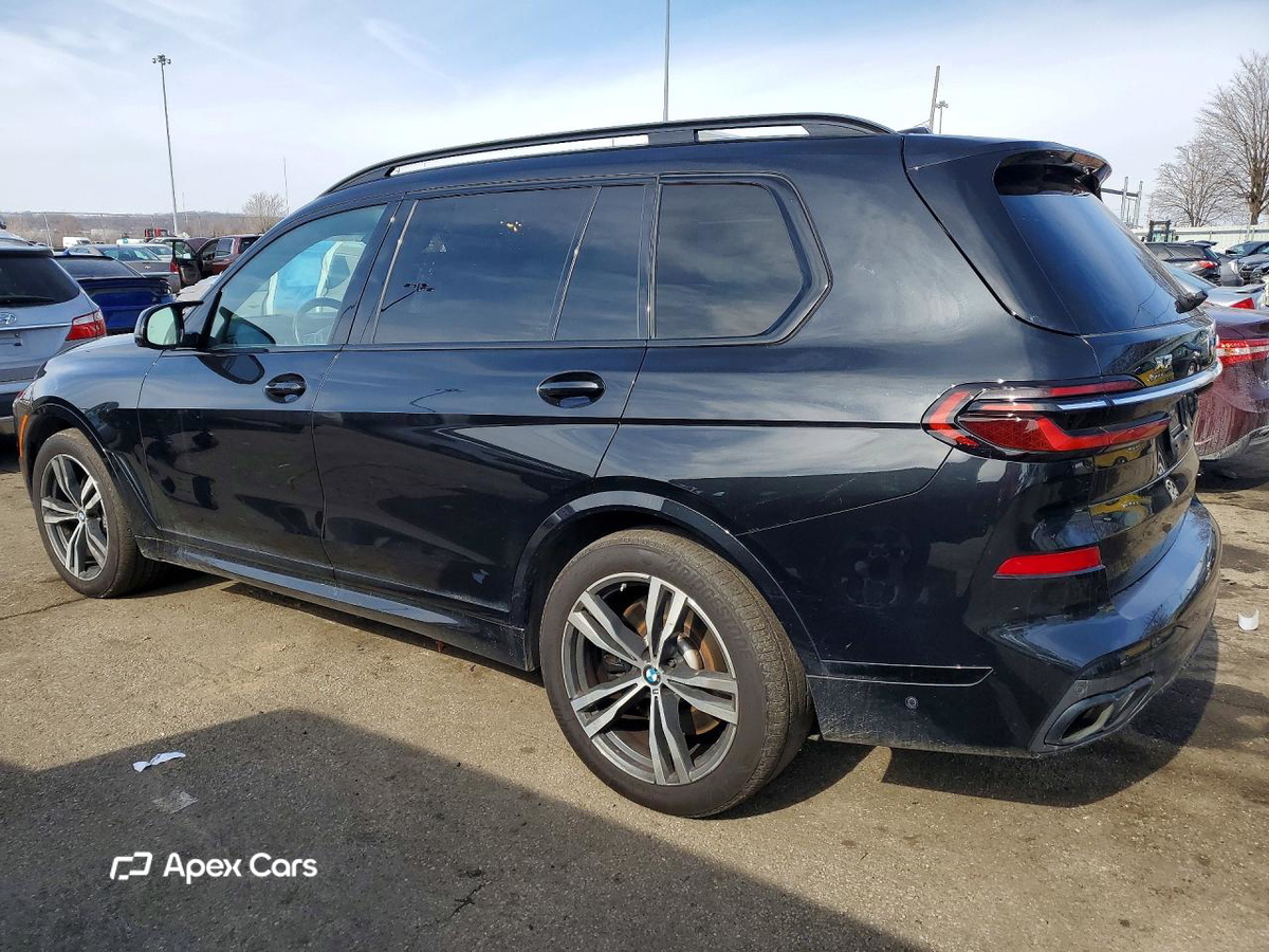 BMW X7 2023