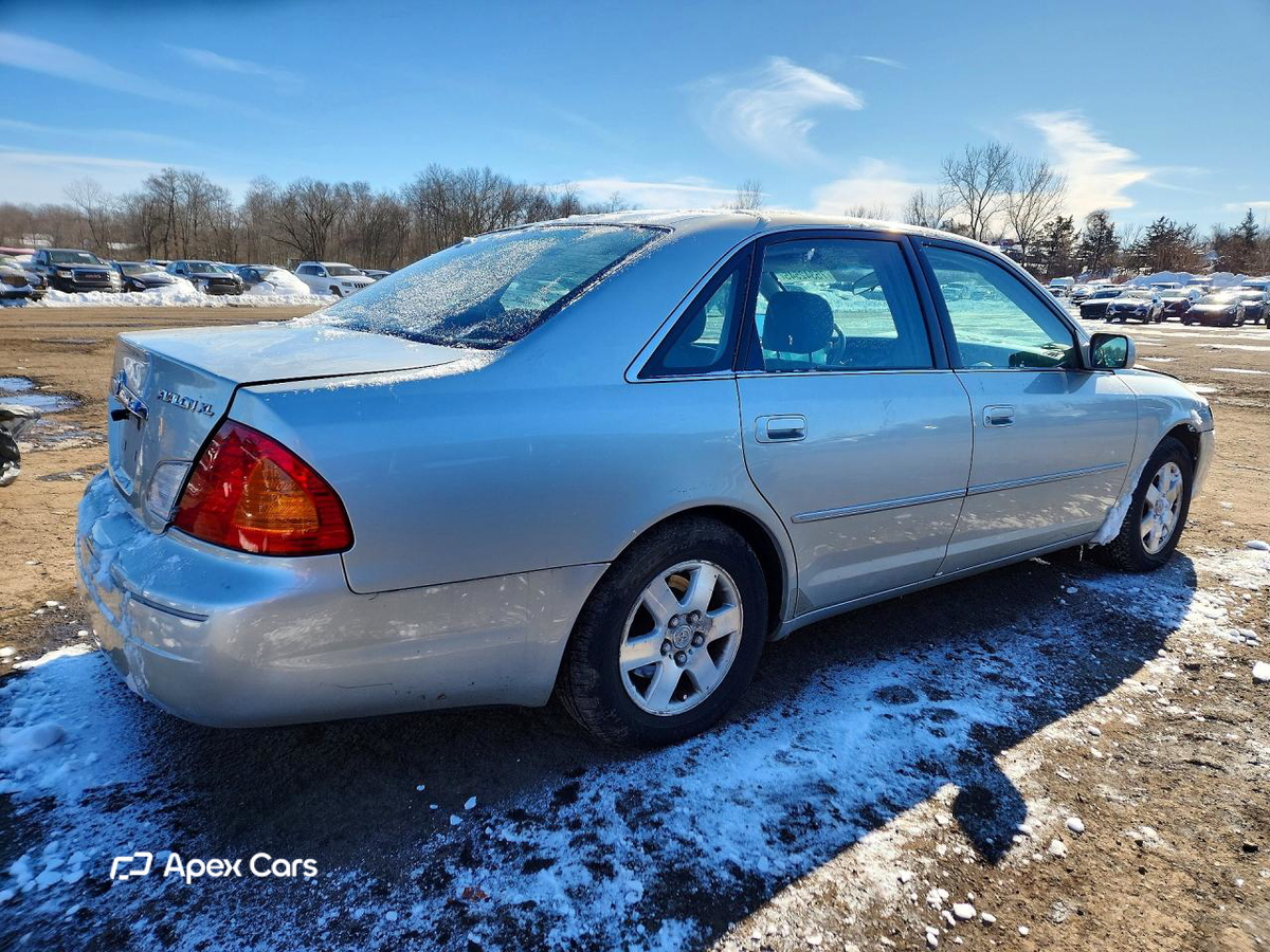 Toyota Avalon 2000