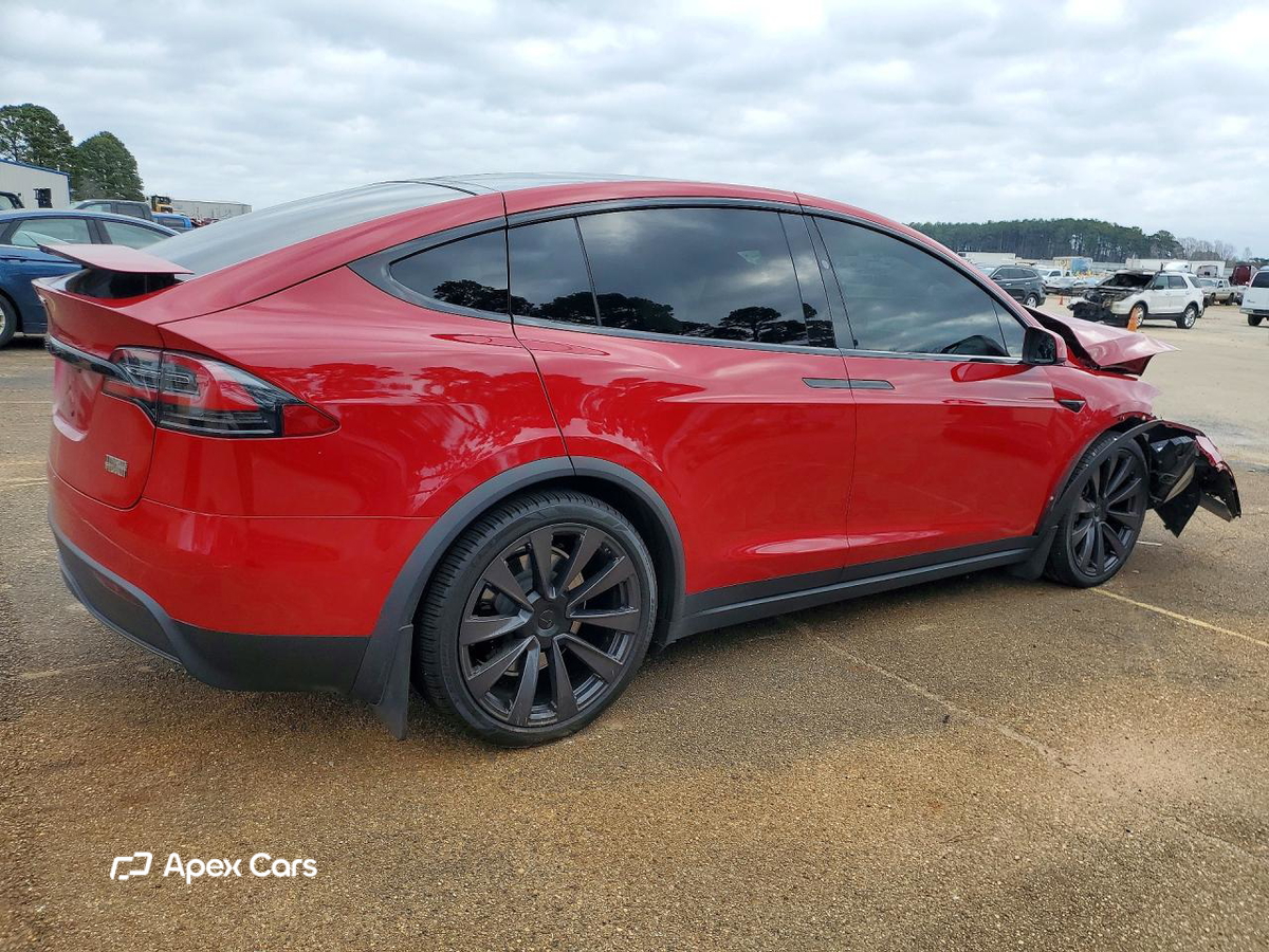 Tesla Model X 2022