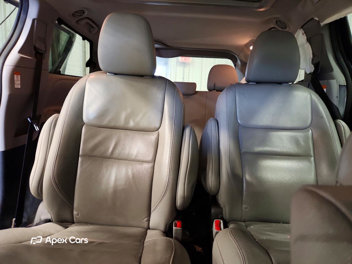 Toyota Sienna 2017