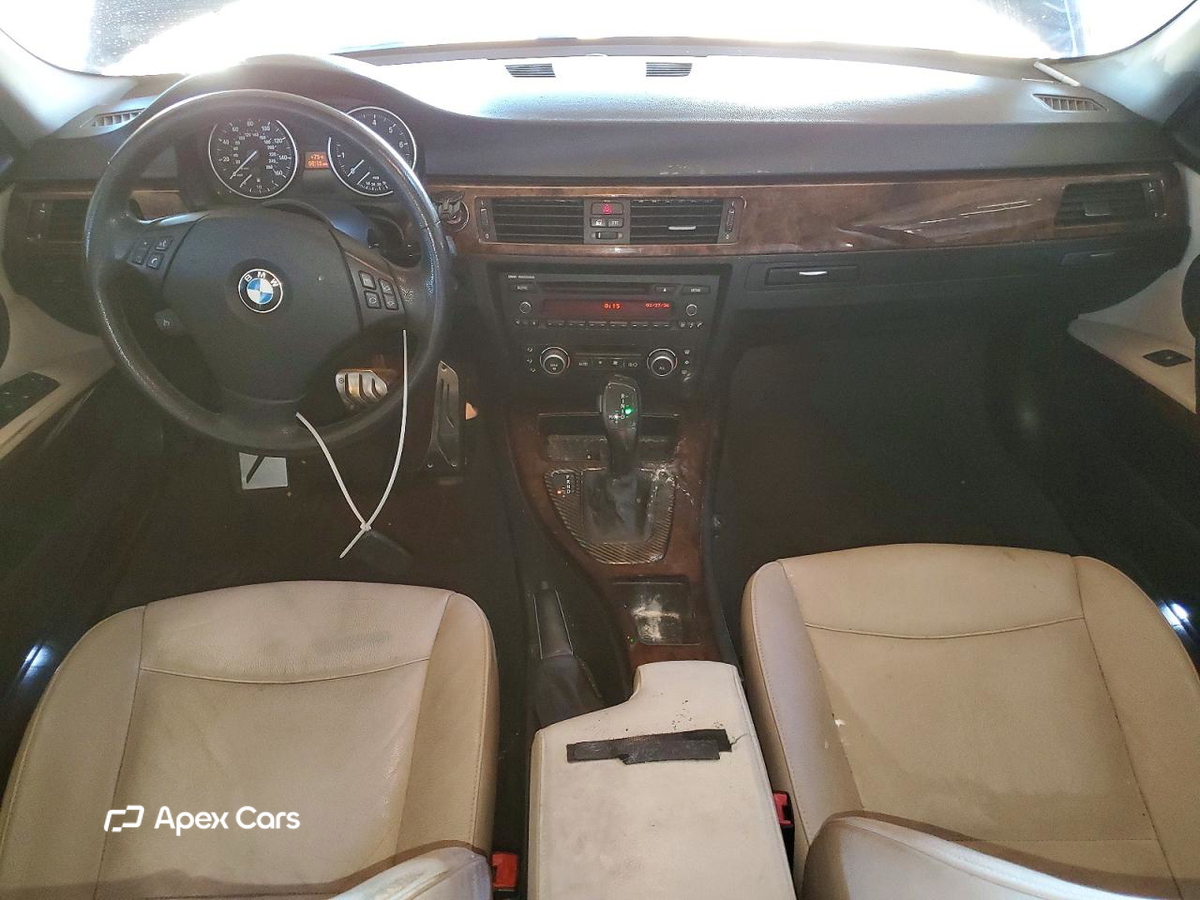 BMW Series 3 2010