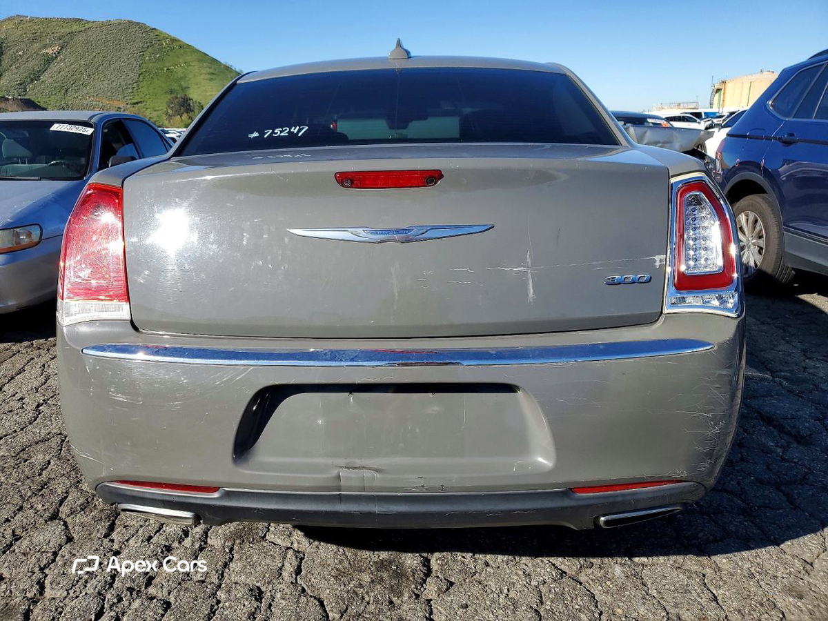 Chrysler 300 2018