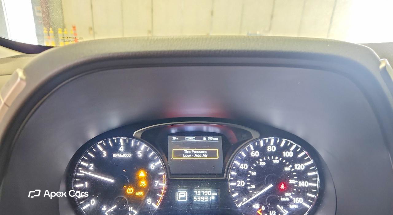 Nissan Pathfinder 2015